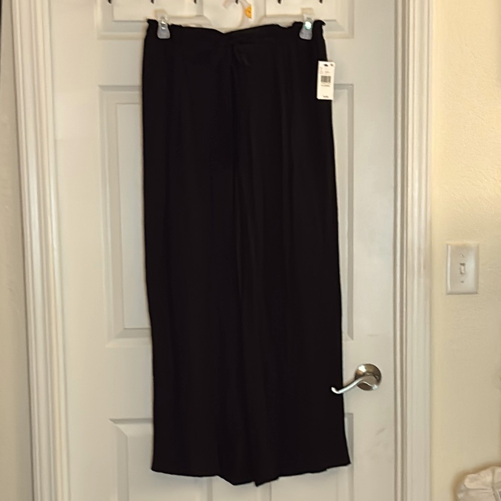 NWT Black Wide Leg Flowy Palazzo Pants
